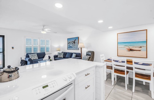 Sunset Beach Condo | Sunset Beachfront Bliss Wake Up to Waves & Gulf Views! New Pool in September
