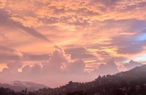 Baguio House | Sunset Cabin