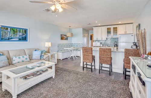Sunset Beach House | Sunset Chateau 511