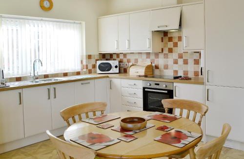 Weymouth House | Sunset Cottage