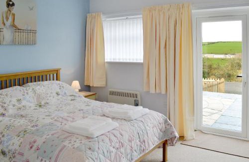 Weymouth House | Sunset Cottage