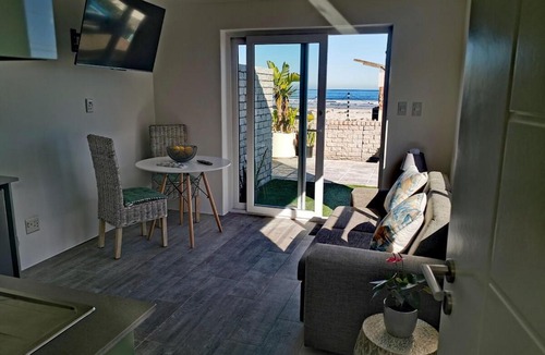 Melkbosstrand Apartment | Sunset Dunes