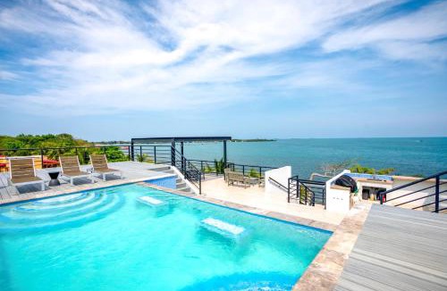 Placencia Apartment | Sunset Gecko - Beachfront Condo Complex In Placencia Village