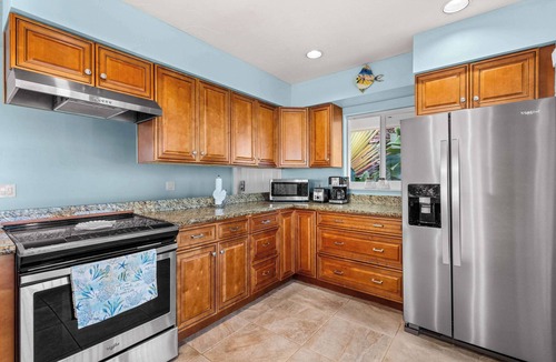 Key Colony Beach Villa | Sunset Harbor Waterfront Villa with Dock, Cabana Club