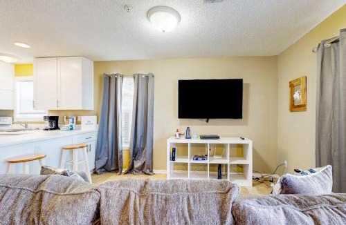 Navarre Beach House | Sunset Harbour Villas 1-111