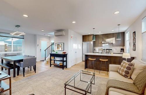 Sunset Hill House | Sunset Hill Cottage