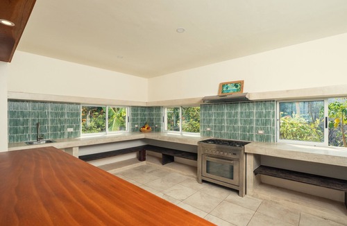 Mal Pais House | Sunset Hill Private Ocean-View Villa Pool 5 Mins to Santa Teresa