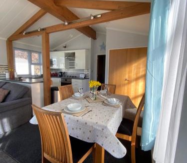 Hamworthy Resort | Sunset Lodge