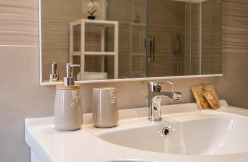 Province of Cagliari Apartment | Sunset Lounge Stay - Spiaggia del Poetto 5min & Terrazza