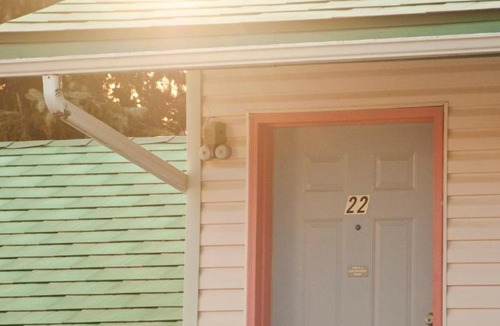 Creston Hotel | Sunset Motel