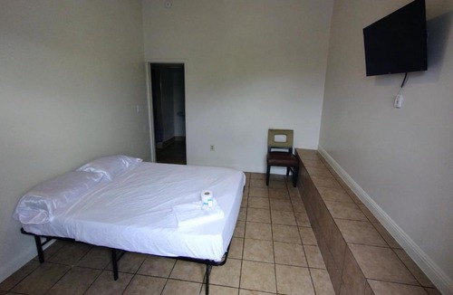 Whitney Hotel | Sunset Motel Las Vegas