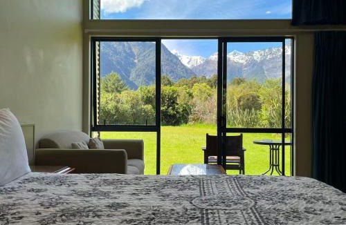 Fox Glacier Hotel | Sunset Motel