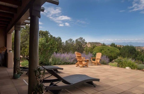 Tesuque House | Sunset Mountain Ranch- Serene retreat in Sangre de Cristo foothills