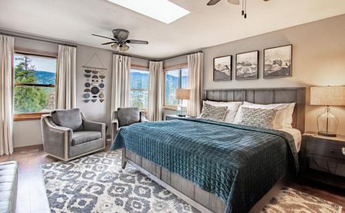 Bailey House | Sunset Mountain Views near Town on 3 Private Acres