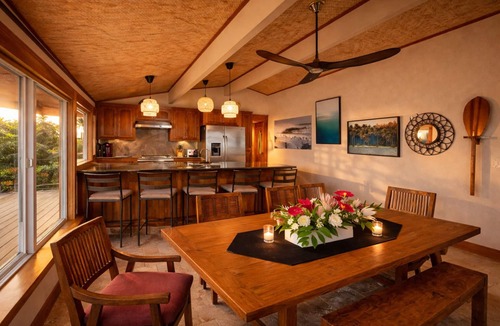 Pupukea House | Sunset Oceanfront Hale Kalea - Beach Cruisers!