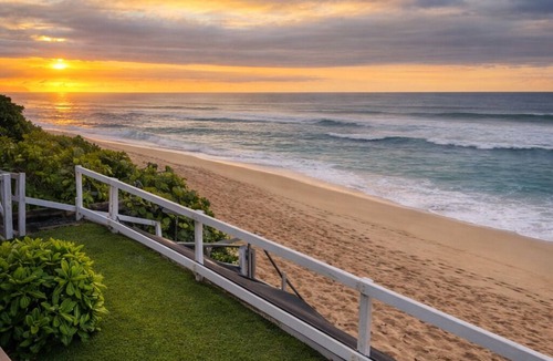 Pupukea House | Sunset Oceanfront Hale Kalea - Beach Cruisers!