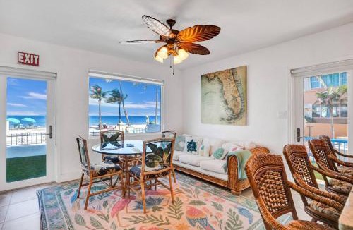 Hollywood House | Sunset Oceanfront Villa