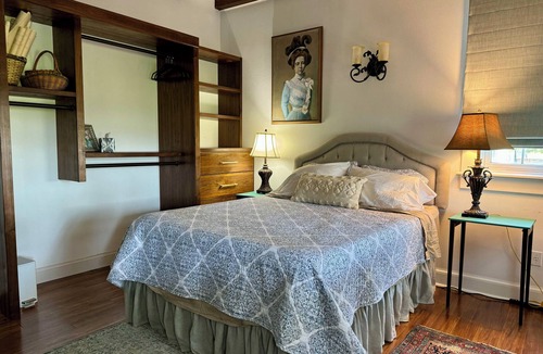 Belle Haven House | SUNSET POINT FARM - Gracious Country Farm on the Chesapeake Bay - 75 Acres
