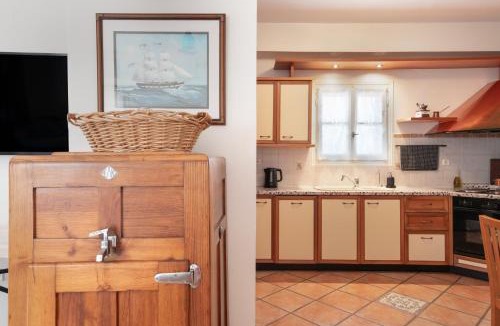 Posidonia House | Sunset Retreat Villa Marie