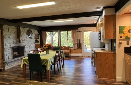 Oneonta Apartment | Sunset Ridge - Cozy lower level apartment, easy drive to ASV