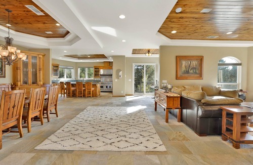 Castle Glen Estates Cabin | Sunset Ridge Villa #2178