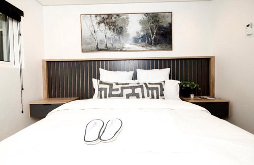 Sunset Beach Apartment | Sunset Serenity