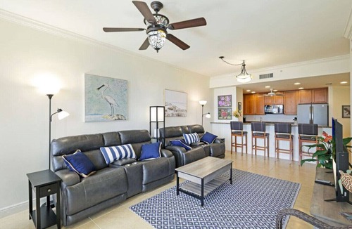 Cape Harbour Condo | Sunset Siesta |Cape Harbour Amazing Sunset View - 2/2 Luxury Condo