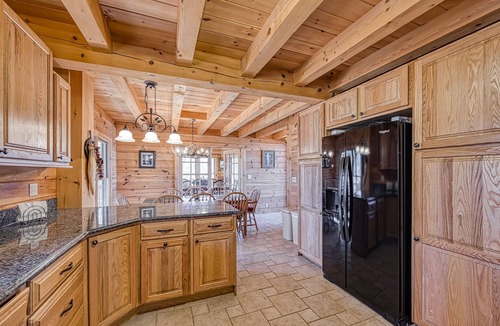 Huddleston Cabin | Sunset-Starshine - Inviting waterfront cabin with hot tub, kayaks