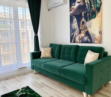 Stefanestii de Jos Apartment | SunSet Studio by Cosmopolis