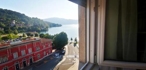 Laveno House | Sunset Suite