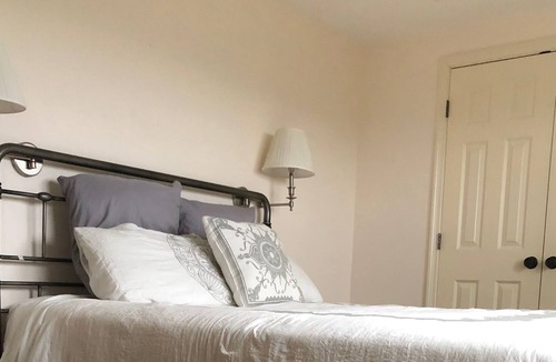 Petoskey House | Sunset Suite