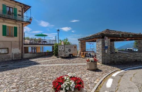 Campagnano di Roma Apartment | Sunset View lago Maggiore