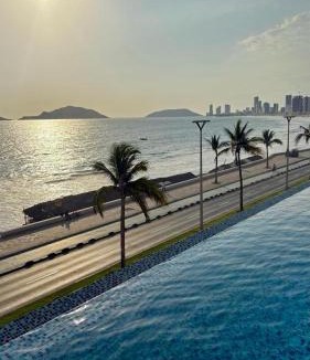 Jimenez Apartment | Sunset view luxury