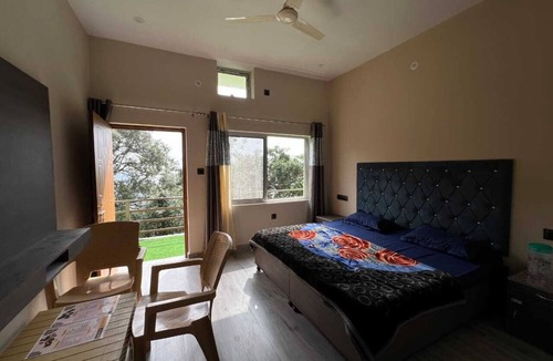 Jaiharikhal Hotel | Sunset View Point Homestay
