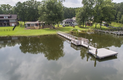 Prosperity House | SUNSET VIEWS with EVENING CRUISE Retreat