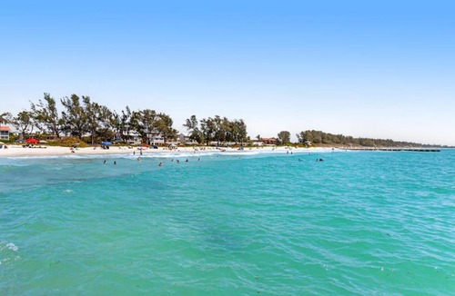 Bradenton Beach House | Sunset Villa 2