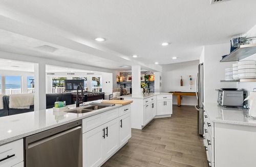 Baywood Village House | Sunset Waterfront Paradise | Kayaks, Dock, + Views