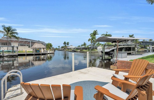 Yacht Club House | Sunsets, Dolphins & Style – Waterfront Luxe