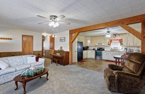 Chambersburg House | Sunsets With a Country View