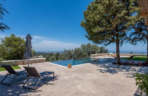 Margarites Villa | Sunshine - Fairytale Countryside Villa by etouri