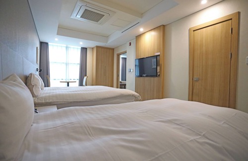 Dong-gu Hotel | Sunshine Hotel