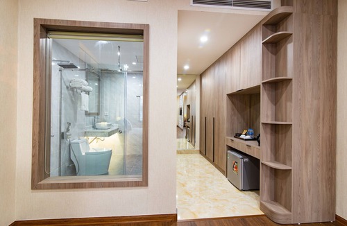 Mong Cai Hotel | Sunshine Hotel