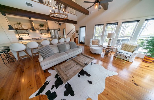 Plantation House | Sunshine & Savings 20% OFF! Bayfront, Handicap-Friendly