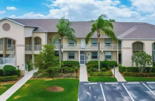 Stoneybrook Condo | Sunshine State Escape: Your perfect Florida oasis!"