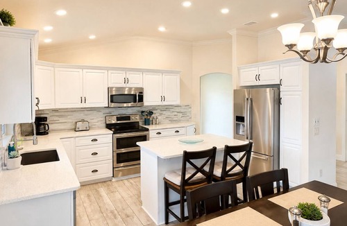 Lake Sumter Landing House | Sunshine Stay Villa #2 at Lake Sumter Landing w/sparkling Private Pool & Spa