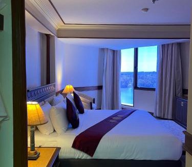 Chachoengsao Hotel | Suntara Wellness Resort & Hotel