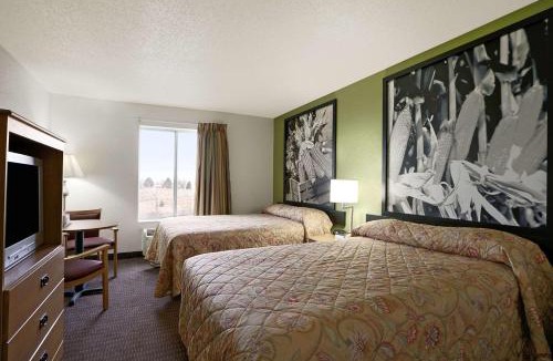 Corydon Hotel | Super 8 by Wyndham Corydon