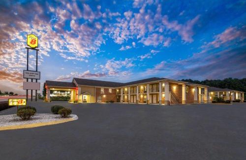 Covington Hotel | Super 8 by Wyndham Covington