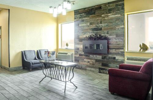 Indianapolis Hotel | Super 8 by Wyndham Indianapolis South