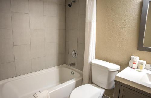 Indianapolis Hotel | Super 8 by Wyndham Indianapolis South
